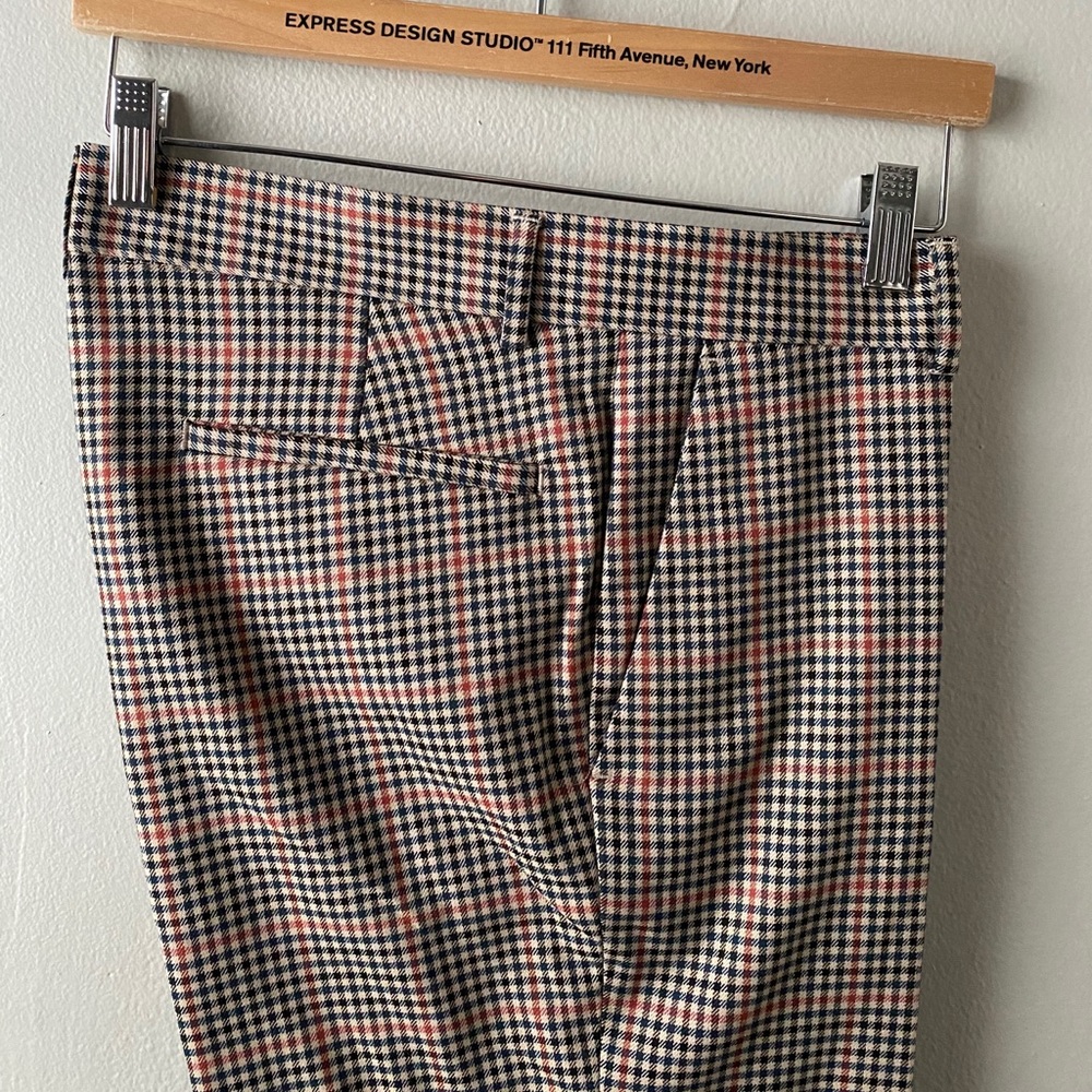 Patterned dress pants